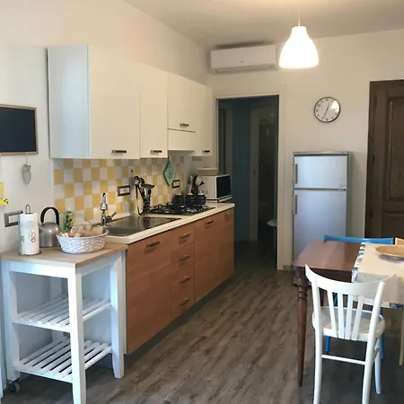 Brezza Marina Cin P2668 Апартаменты *